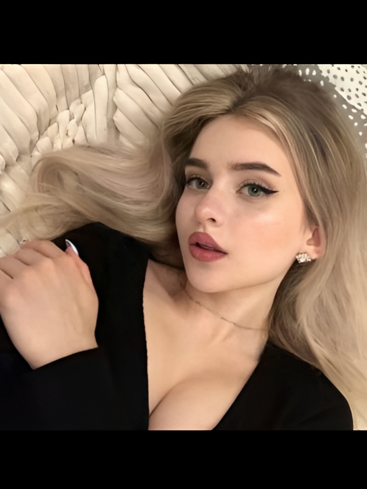 Инга привлекальеная девушка из Судака цена от 3000 руб