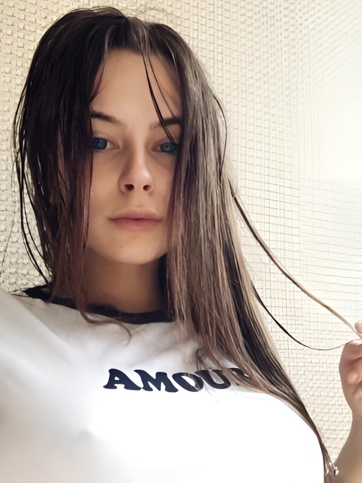 Леля привлекальеная девушка из Судака цена от 1500 руб