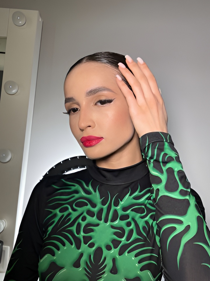 Снежанна привлекальеная девушка из Судака цена от 3000 руб