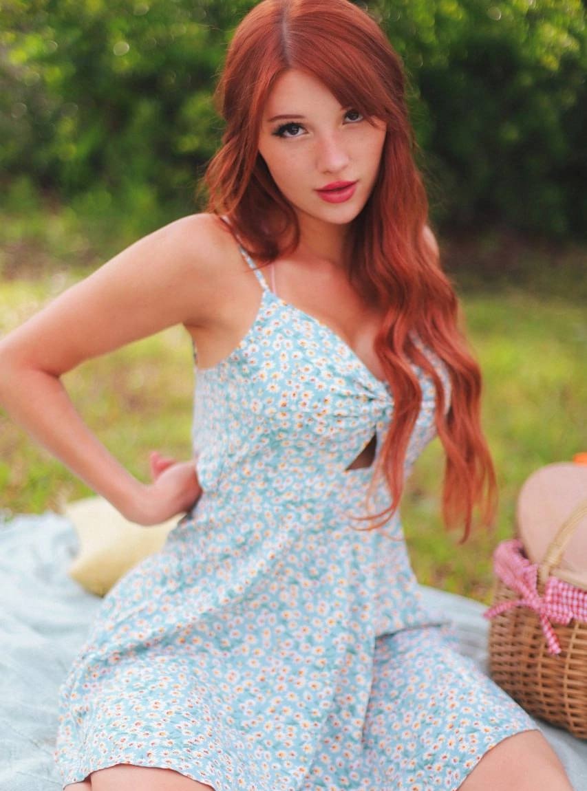 Эмма привлекальеная девушка из Судака цена от 3000 руб