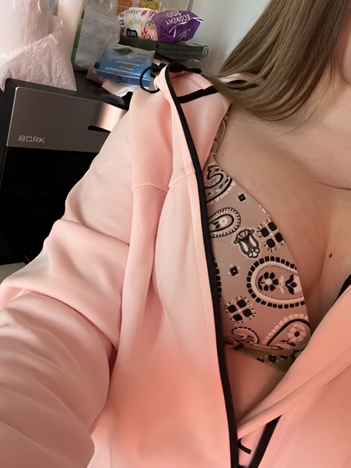 Индивидуалка Эльза, доступна для личного знакомства от 2000 руб