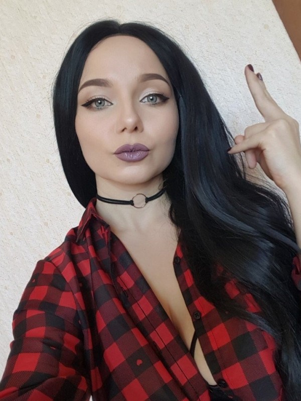 Рада привлекательная девушка из Судака цена от 3500 руб