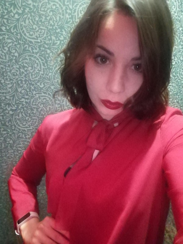 Марина привлекательная девушка из Судака цена от 3500 руб