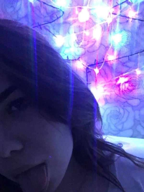 Юля привлекательная девушка из Судака цена от 3500 руб