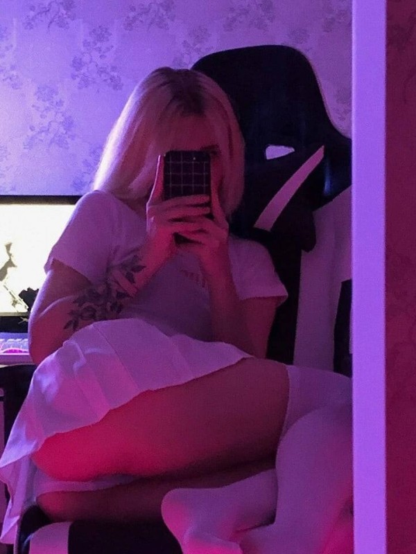 Ника привлекательная девушка из Судака цена от 3000 руб