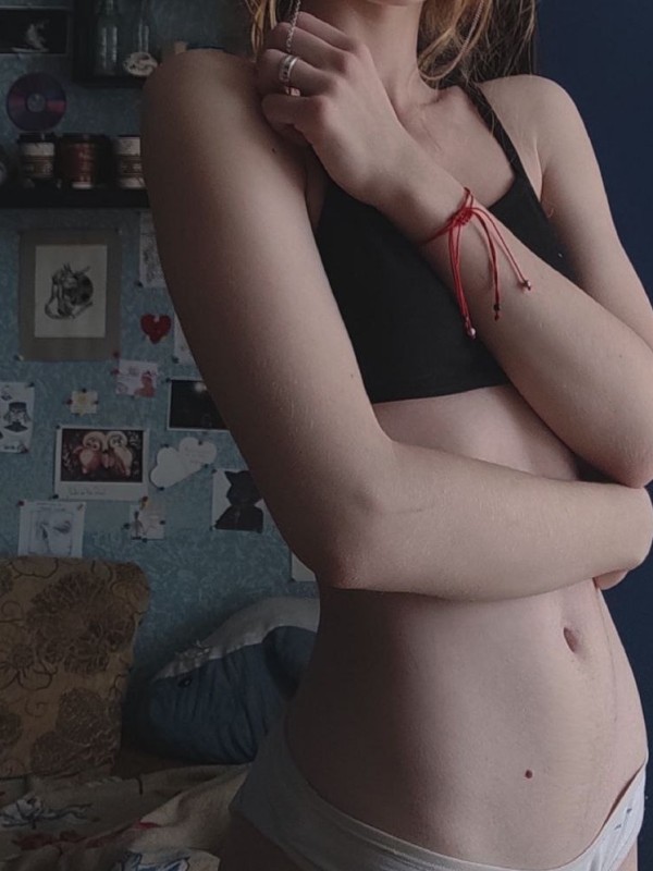 Полина привлекательная девушка из Судака цена от 3000 руб